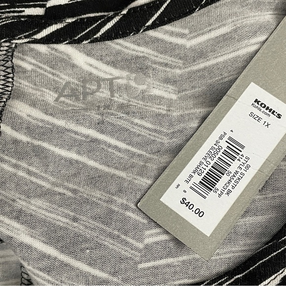 Apt 9 plus asymmetrical tunic black and white NWT 1X - Picture 6 of 7